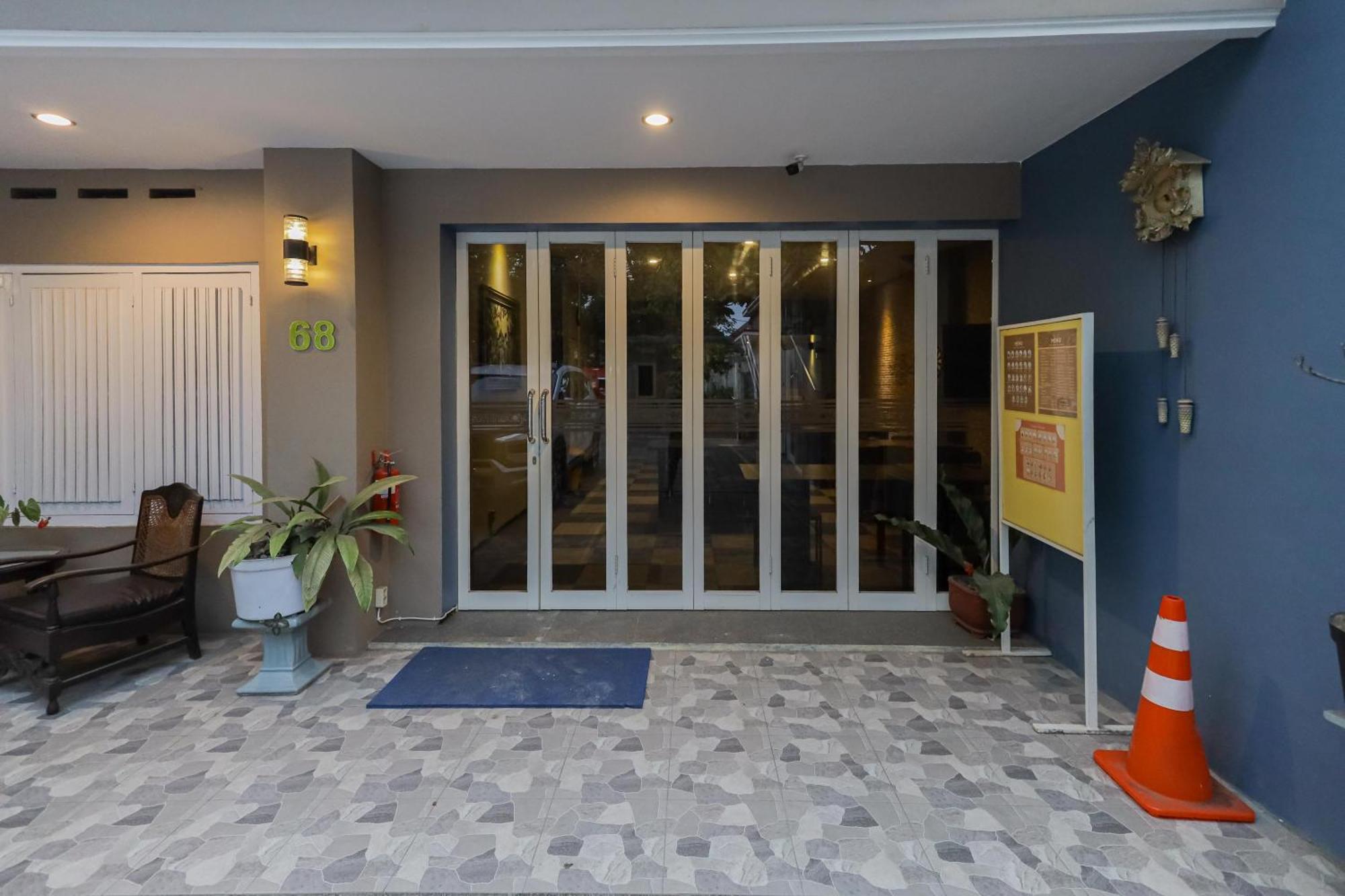 Reddoorz Plus At Swun Stay Raya Langsep Malang Exterior photo