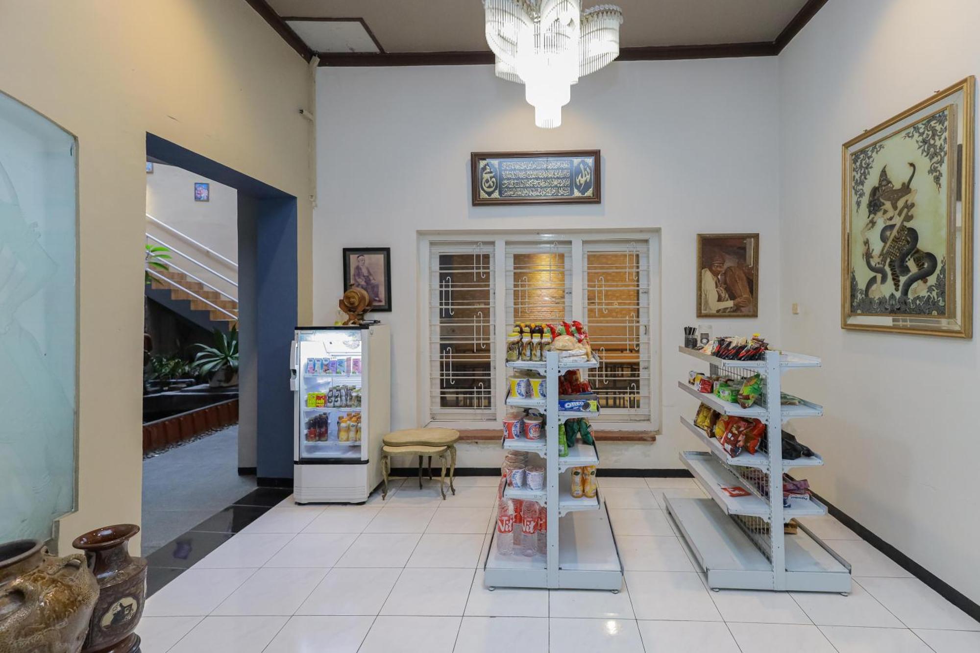 Reddoorz Plus At Swun Stay Raya Langsep Malang Exterior photo