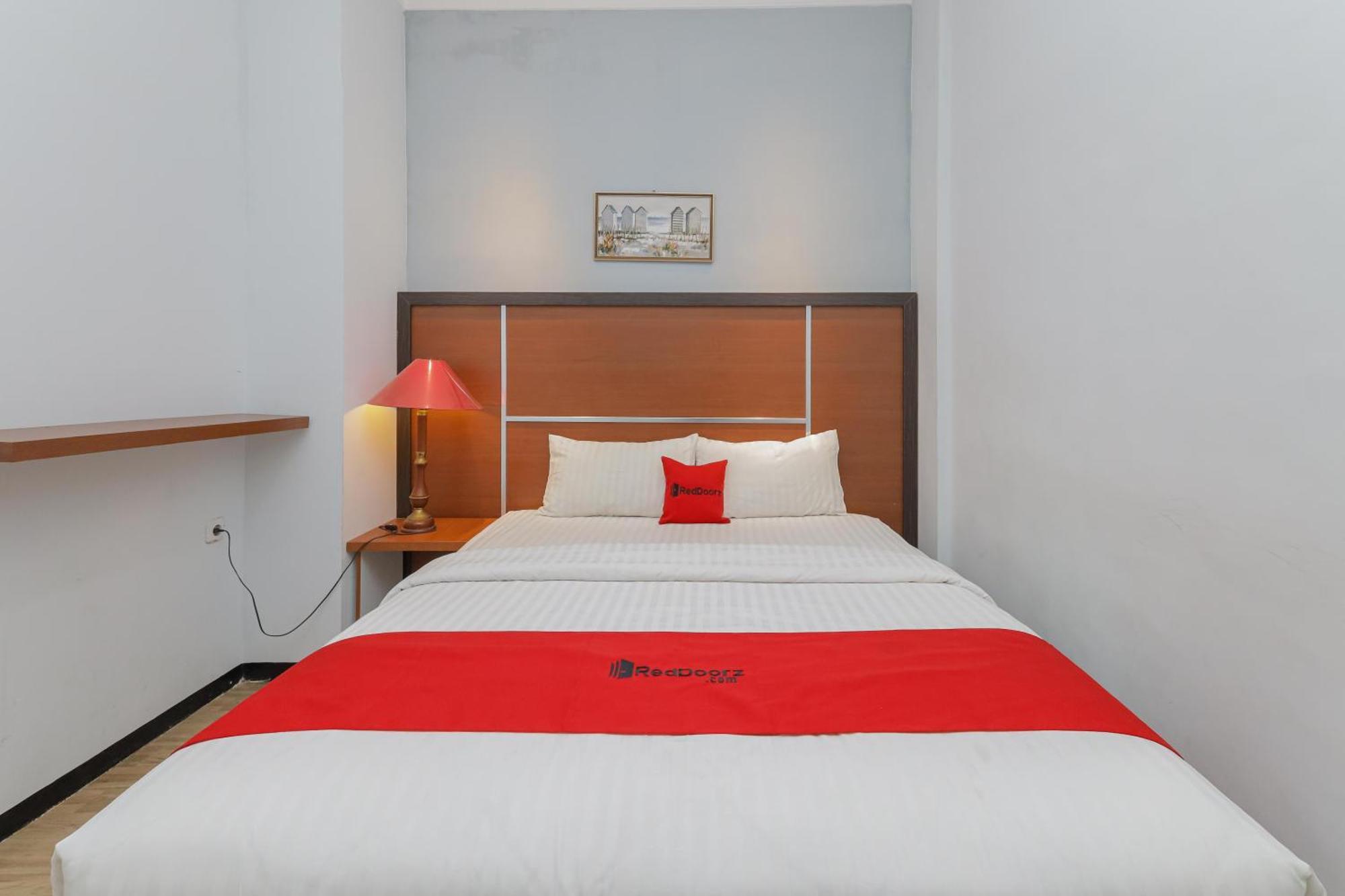 Reddoorz Plus At Swun Stay Raya Langsep Malang Exterior photo
