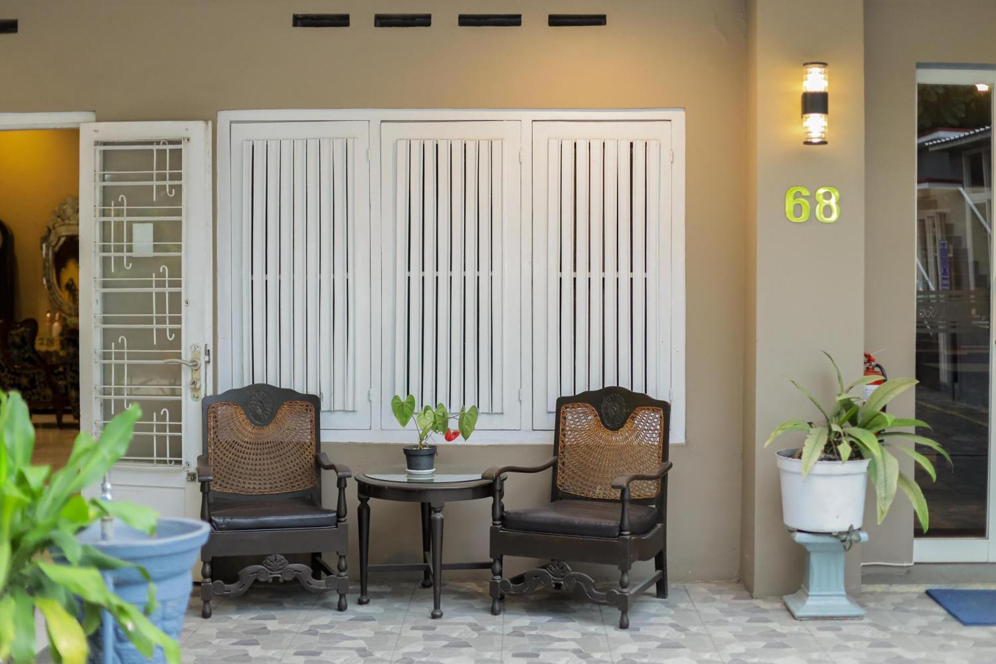Reddoorz Plus At Swun Stay Raya Langsep Malang Exterior photo