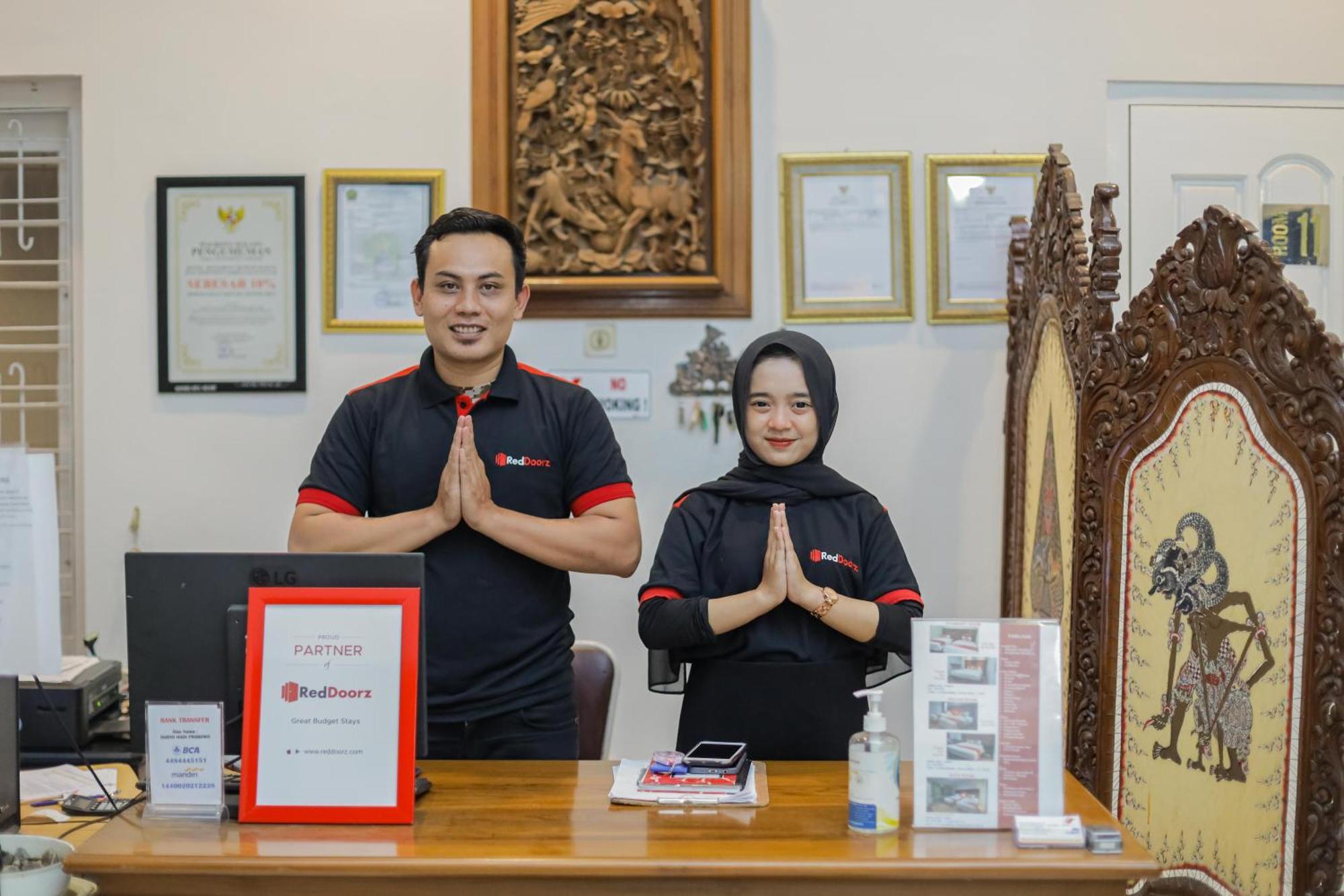 Reddoorz Plus At Swun Stay Raya Langsep Malang Exterior photo